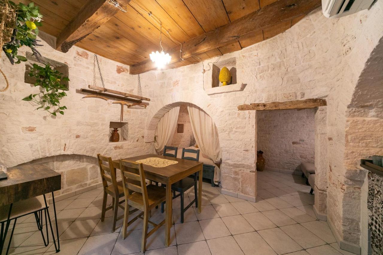 Trullo Arboris Villa Alberobello Bagian luar foto
